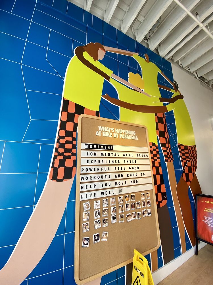 NIKE WELL COLLECTIVE PASADENA 73 Photos & 115 Reviews 37 W