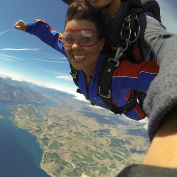 Skydive Chelan - Skydiving Near Me - Chelan, Washington Skydive Chelan - Skydiving Near Me - Chelan, Washington
