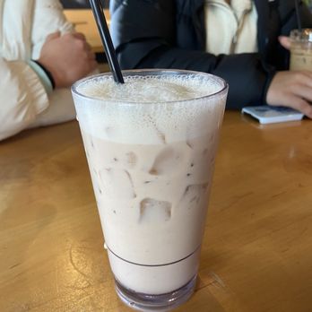 The 205 Coffee Bar - Iced Chai with oatmilk and brown sugar - Coffee & Tea Near Me - Holland, Michigan The 205 Coffee Bar - Iced Chai with oatmilk and brown sugar - Coffee & Tea Near Me - Holland, Michigan