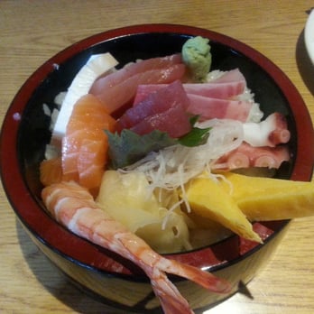 Oto Sushi - Chirashi bowl - Japanese Near Me - Redmond, Washington