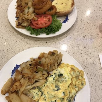 Atlantic Diner - Spinach and feta cheese omelette and cheese burger deluxe - American Near Me - Richmond Hill, New York