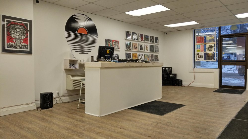 THE RECORD SHOPPE Updated September 2024 10 Photos 15 Main Street