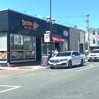 Federal Hill - Mexican food restaurant - Italian Near Me - Providence, Rhode Island