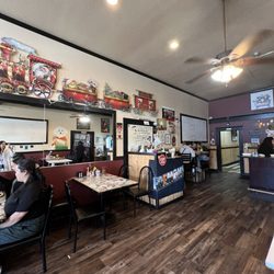 Skillet'z Cafe - Indoor