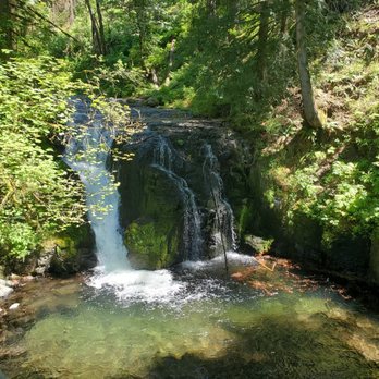 Multnomah Falls - Pre-falls at the top - Hiking Near Me - Bridal Veil, Oregon