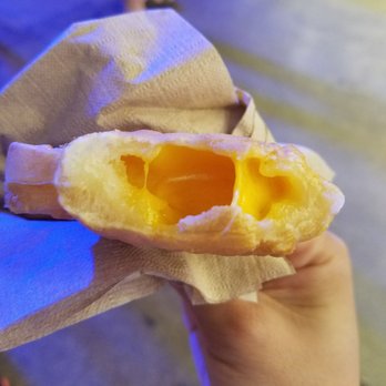 Somisomi - Cheese taiyaki. Like a grilled cheese with American cheddar. - Ice Cream & Frozen Yogurt Near Me - Irvine, California