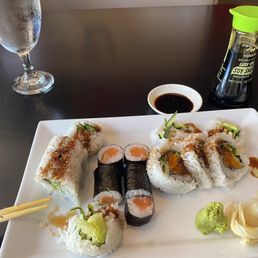 Asparagus tempura, kobocha squash, salmon roll Asparagus tempura, kobocha squash, salmon roll