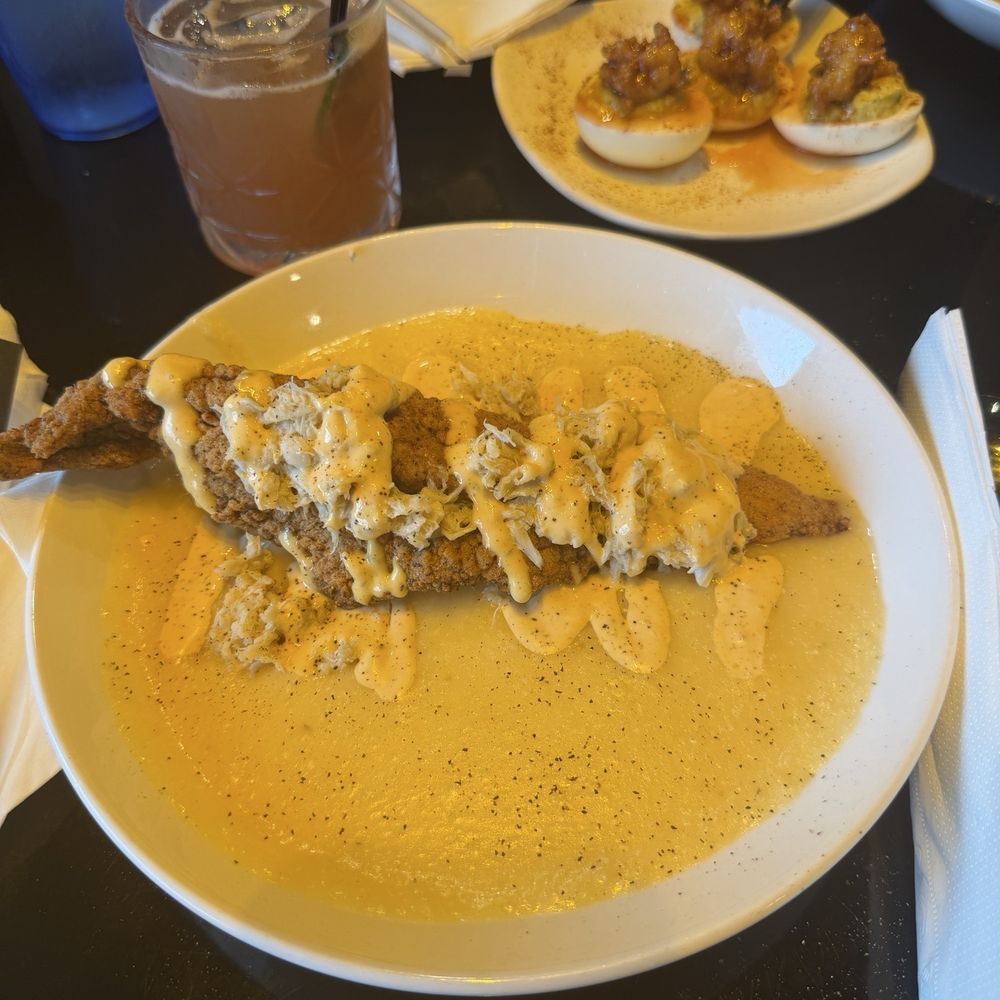 Besties Table - Catfish and grits - Breakfast & Brunch Near Me - Indianapolis, Indiana Besties Table - Catfish and grits - Breakfast & Brunch Near Me - Indianapolis, Indiana