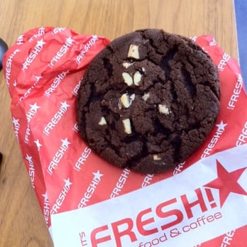 Oh it's fresh! - Triple chocolate cookie - aber sowas von schokoladig... :) - Bagels Near Me - Hamburg, HH Oh it's fresh! - Triple chocolate cookie - aber sowas von schokoladig... :) - Bagels Near Me - Hamburg, HH