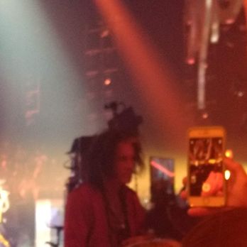 Dolby Live - Back stage seeing Steven Tyler.  So cool! - Performing Arts Near Me - Las Vegas, Nevada