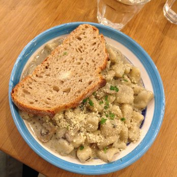 Sfizio - Italian Near Me - Paris, 75