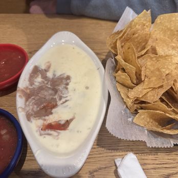Los Mariachis - Bean dip - Mexican Near Me - Anderson, Missouri