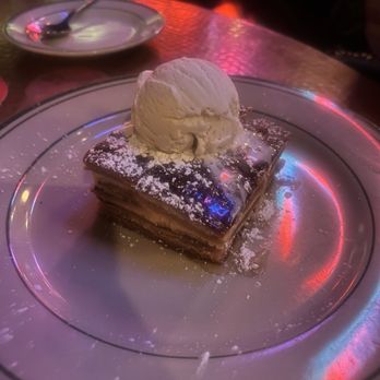 Las Palmas - Sopapilla Cheesecake - Mexican Near Me - Dallas, Texas