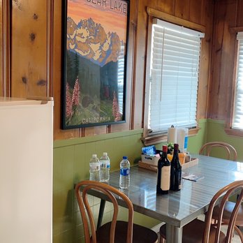 Lakewood Cabins - Vacation Rentals Near Me - Big Bear Lake, California