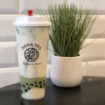 Hana Tea - Green Tea Latte with Creamy Cake and boba - Bubble Tea Near Me - Honolulu, Hawaii