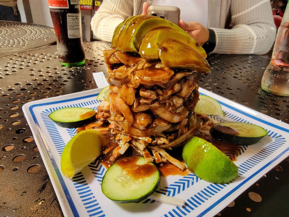 La Viejona Seafood & Mexican Food