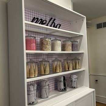 Melba Ice Creamery - Inside - Ice Cream & Frozen Yogurt Near Me - Lawrence Township, New Jersey