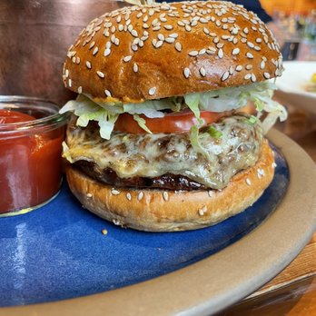 Cindy's Rooftop - Burger - New American Near Me - Chicago, Illinois Cindy's Rooftop - Burger - New American Near Me - Chicago, Illinois