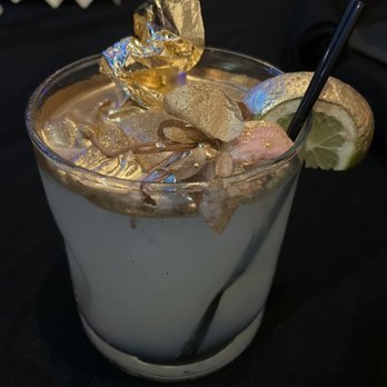 Deluxe Fun Dining - Bars Near Me - Charlotte, North Carolina