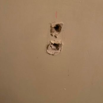 The Helpful Handyman - Bathroom drywall repair - Handyman Near Me The Helpful Handyman - Bathroom drywall repair - Handyman Near Me