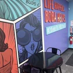 Z's Bubble Tea  - West Bloomfield - Seating area
