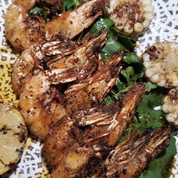 Montemar - Cajun shrimp with baby corn - Mexican Near Me - Cancún, ROO