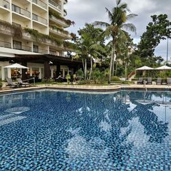 Shangri-La’s Mactan Resort & Spa - Sunrise at Punta Engaño