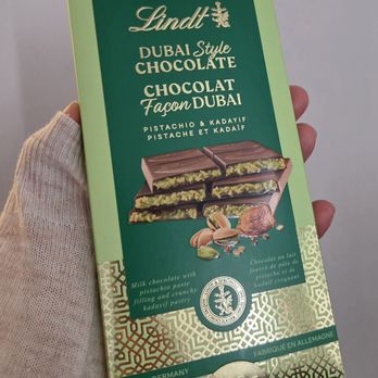 Lindt Chocolate Shop - Chocolatiers & Shops Near Me - North York, Ontario Lindt Chocolate Shop - Chocolatiers & Shops Near Me - North York, Ontario