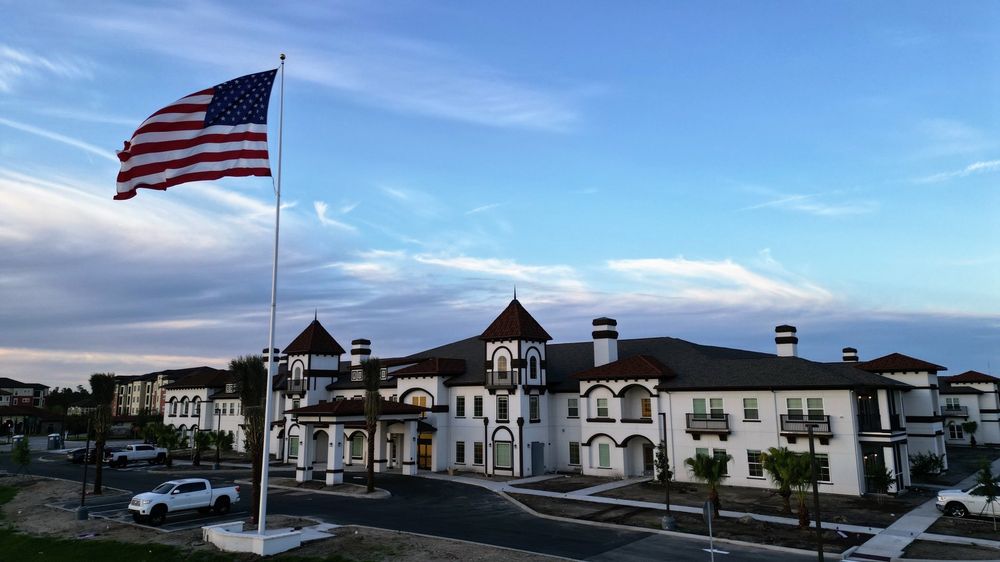 Slide of Southeast Roofing & Construction