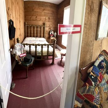 Schick-Ostolasa Farmstead Historic Site - Bedroom - Landmarks & Historical Buildings Near Me - Boise, Idaho Schick-Ostolasa Farmstead Historic Site - Bedroom - Landmarks & Historical Buildings Near Me - Boise, Idaho