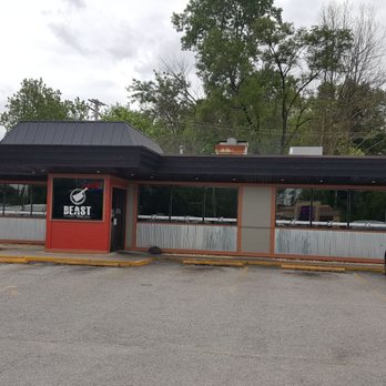 BEAST Craft BBQ - Barbeque Near Me - Belleville, Illinois