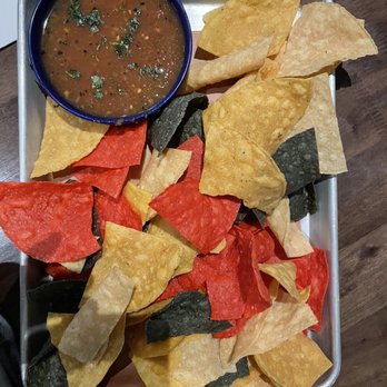 Estrella - Yimmy - Tacos Near Me - Downingtown, Pennsylvania