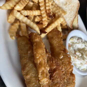Mondo's Restaurant - Fish and chips - American Near Me - Shenandoah, Iowa