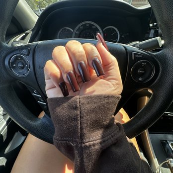 Da’Mills Nails Palace - Nail Salons Near Me - Norco, California