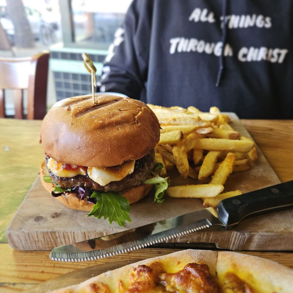 Tipsy Yeti Restaurant & Bar - Bison Burger - Sports Bars Near Me - Berkeley, California Tipsy Yeti Restaurant & Bar - Bison Burger - Sports Bars Near Me - Berkeley, California