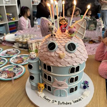 The Hudson Cakery - Gabby Dollhouse Cake for my daughter's 5th bday this year! - Cupcakes Near Me - Weehawken, New Jersey The Hudson Cakery - Gabby Dollhouse Cake for my daughter's 5th bday this year! - Cupcakes Near Me - Weehawken, New Jersey