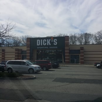 DICK'S Sporting Goods - Sports Wear Near Me - Union, New Jersey