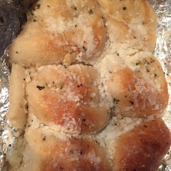 O Sole Mio Cucina Italiana - Garlic Rolls (comes with marinara) - Italian Near Me - Newberry, Florida O Sole Mio Cucina Italiana - Garlic Rolls (comes with marinara) - Italian Near Me - Newberry, Florida