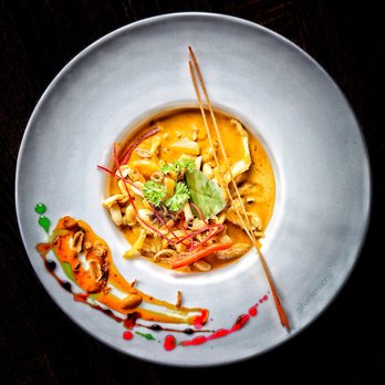 Chiang Mai - Massaman Curry with Chicken - Thai Near Me - Toronto, Ontario Chiang Mai - Massaman Curry with Chicken - Thai Near Me - Toronto, Ontario