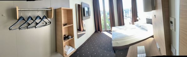B Amp B Hotel Ulm 17 Photos Hotels Ehinger Str 11 Ulm Baden Wurttemberg Germany Phone Number Yelp