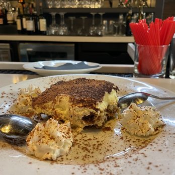 Lombardo's - Tiramisu - Italian Near Me - White Plains, New York