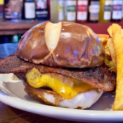 Billy's Bar & Grill - Pretzel Burger w/ Jalapeño Bacon