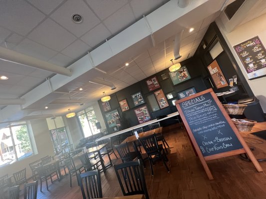 Everyday Cafe by null