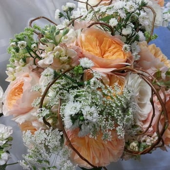 Good Scents - loved loved loved my wedding bouquet - Florists Near Me - Oakley, California