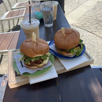 Farmhouse - Burgers: left- buttkicker; right- classic - Cafes Near Me - Victoria, British Columbia Farmhouse - Burgers: left- buttkicker; right- classic - Cafes Near Me - Victoria, British Columbia