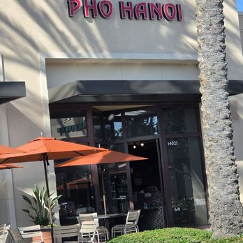 85°C Bakery Cafe-Gardena - Outside - Coffee & Tea Near Me - Gardena, California