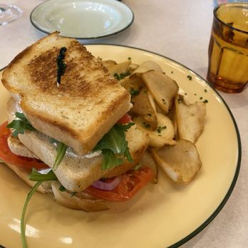 Maple Ridge Grocer - The Tac - Breakfast & Brunch Near Me - Tulsa, Oklahoma