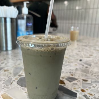DUO - Autry Park - hojicha latte - Coffee & Tea Near Me - Houston, Texas DUO - Autry Park - hojicha latte - Coffee & Tea Near Me - Houston, Texas