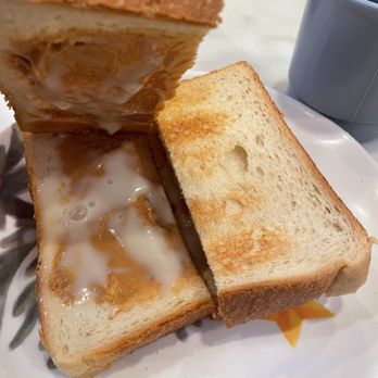 Golden Island Cafe - Peanut Butter and Condensed Milk Toast - Desserts Near Me - San Francisco, California