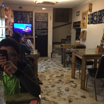 Queen Mamma - Inside the restaurant - Italian Near Me - San Luis Potosí, SLP Queen Mamma - Inside the restaurant - Italian Near Me - San Luis Potosí, SLP